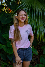 Load image into Gallery viewer, Pineapple T
